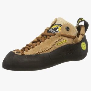 La Sportiva unisex women 9.5 climbing Athletic Shoes in very good condition